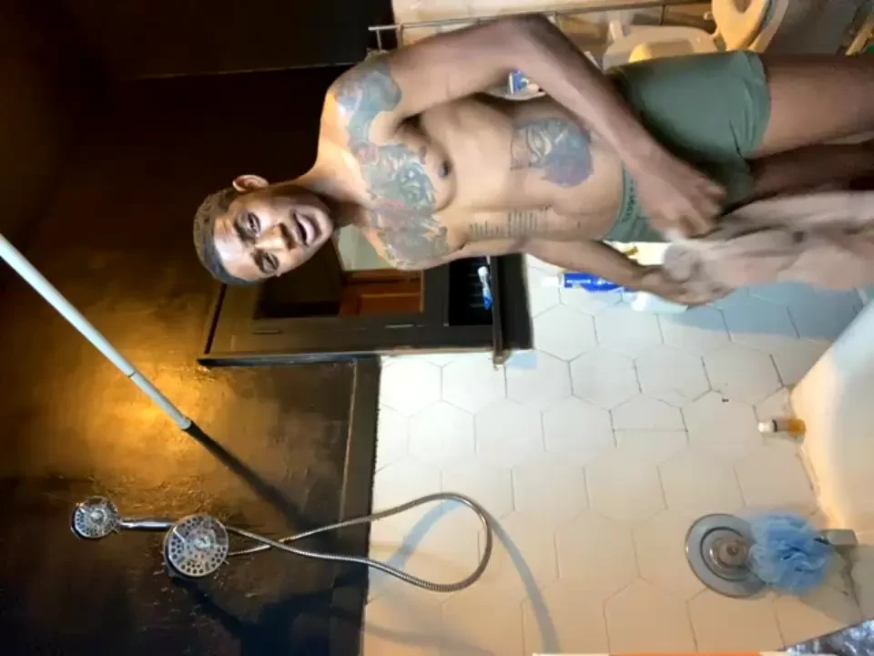 Went live this morning in the shower still trying to figure this shit 