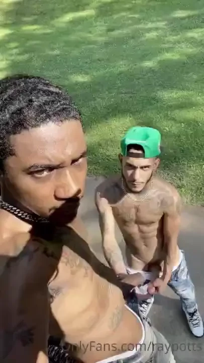 The full video of khaosleon sucking me off in exchange park 