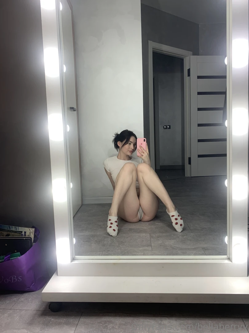 Awh can you imagine how i slowly run my fingers over my body first 