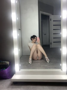 Awh can you imagine how i slowly run my fingers over my body first