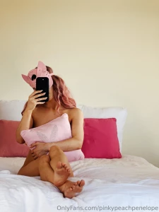 Would you share a bed with me be honest
