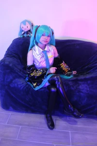 Que rosho posho guapetones pues comenzamos en el vip con el nuevo set