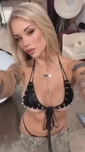 I want men who don t stop until my legs are shaking