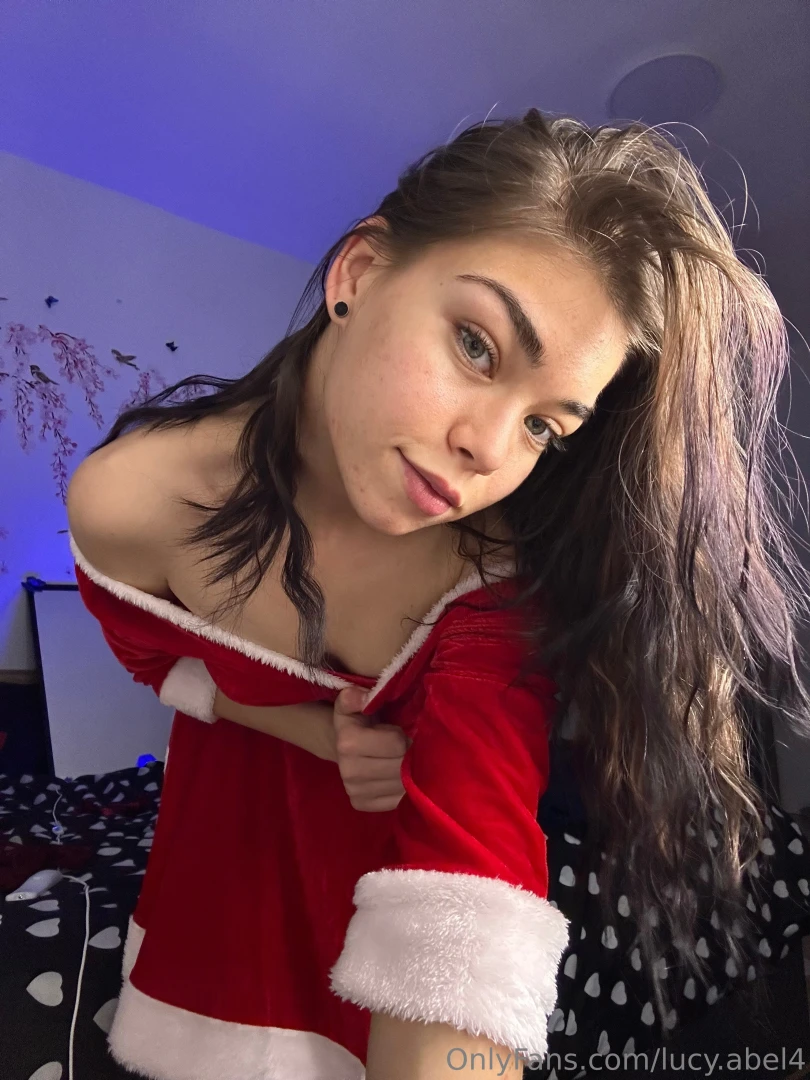 Merry christmas daddy santa told me that this year you re waiting for part 3 