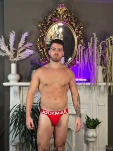 Come join my dark side gainzjamesmcg