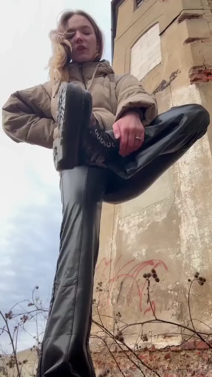 Kleines leckerli f r die loser die gestern brav rechnungen bernommen 