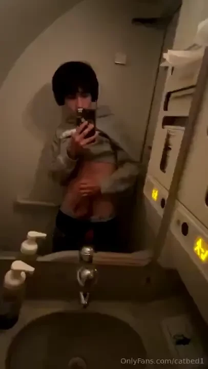 Came 30 000 feet above the ground p 