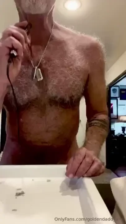 A little dad grooming and flexing nonsense hope that s ok 