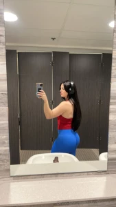 Just killed a glute and hamstring workout do you workout and if so