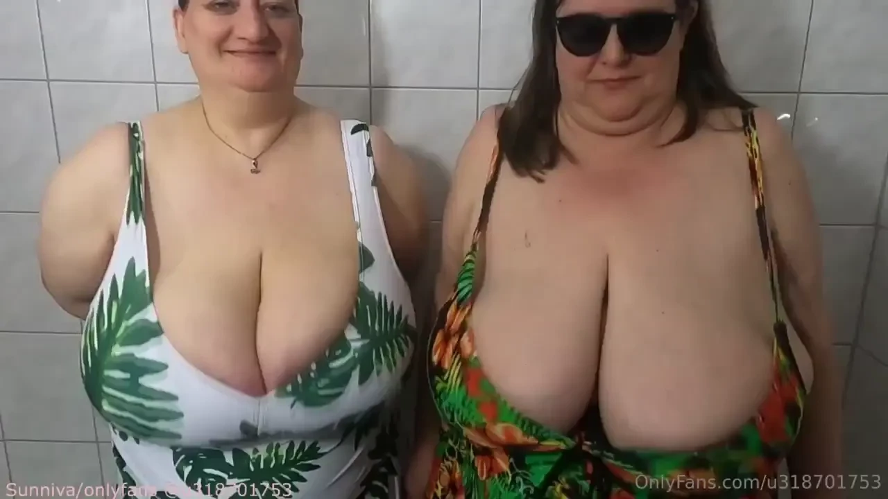 Its titty tuesday took a shower with my best friend maja 