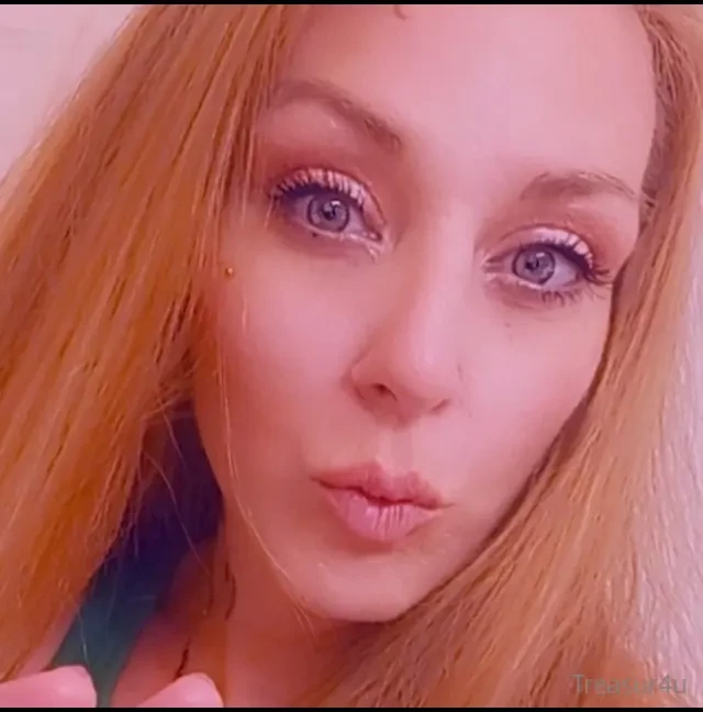 Going live 9pm chicago time milfy monday time 2 play who s gonna make 