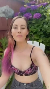Lots of face photos for today it s so hot will somebody please help