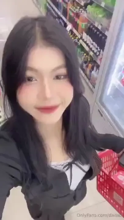 Quick grocery run for dinner 