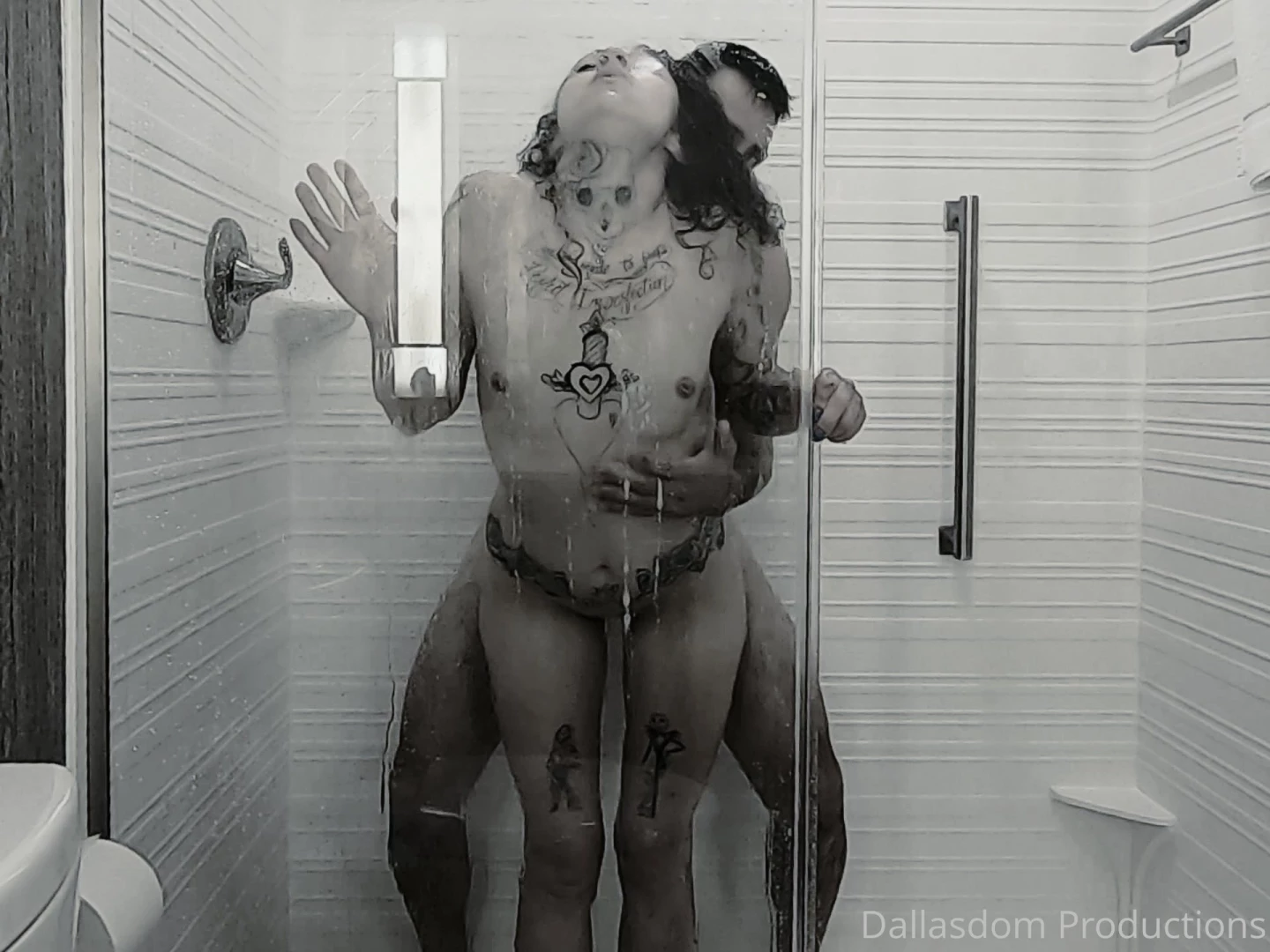 Starting your week with a peek at my shower session with aubrey this 