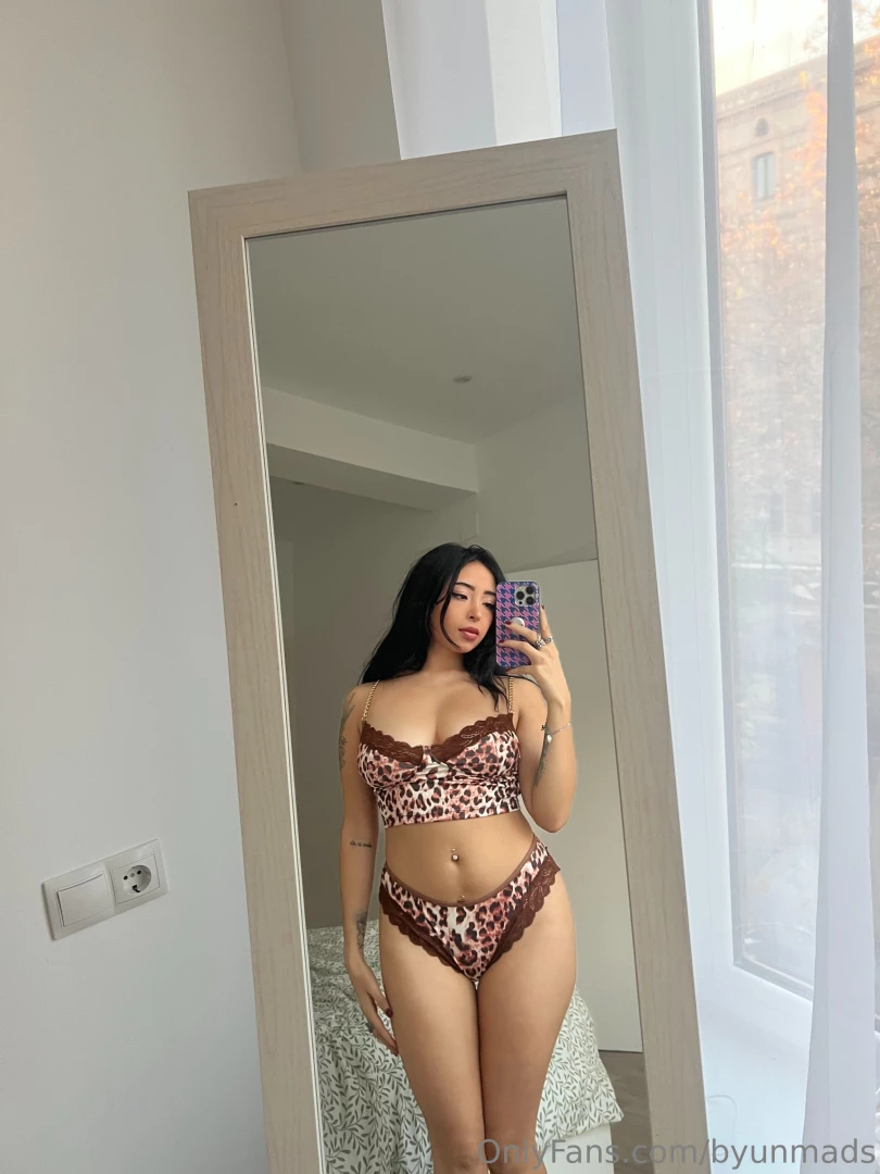 I want to kiss you amor 