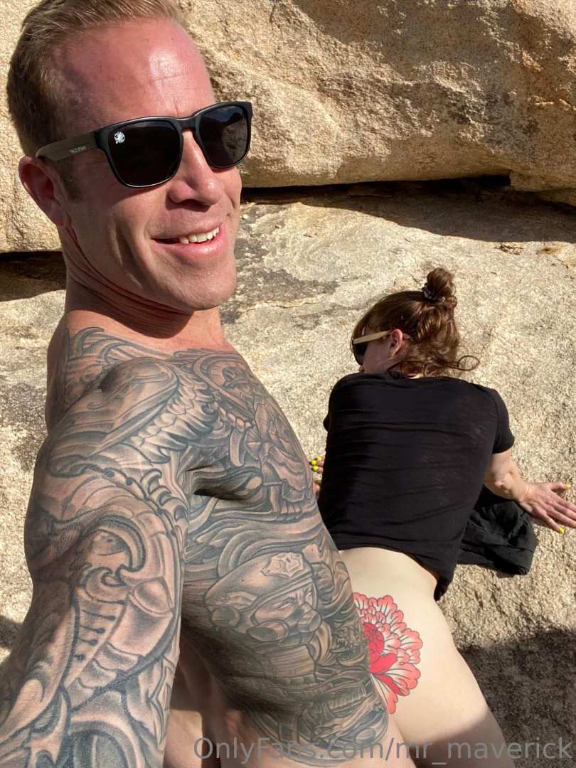 Went hiking with rainbow-girl and had to pause to get naughty in 