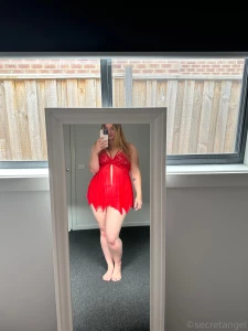 Does looking at me make you horny