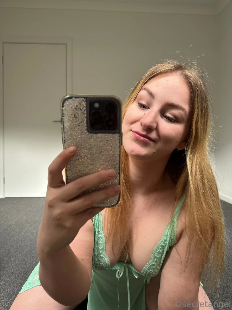 Give me a hand please 