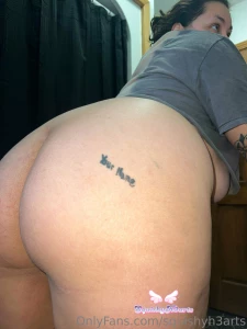 Swipe to spread my cheeks i ve discovered that i love spreading like part 2