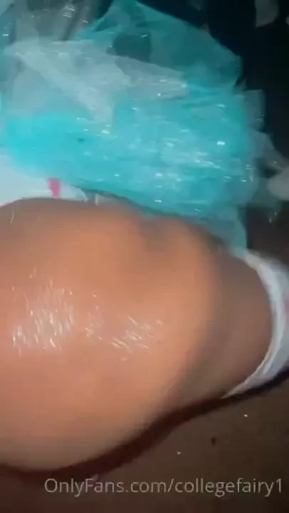 Yes i twerk at parties part 2 