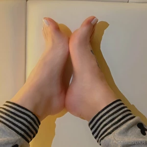 Sexy sole sunday fresh pedicure what do you think would you worship my part 1
