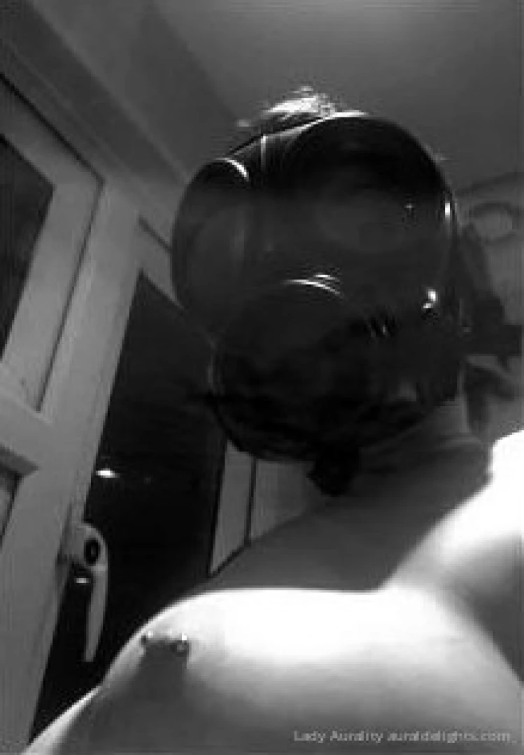 My tits are i are now on bluesky https bsky app profile vauxibox bsky 