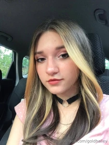 Hey im polly - pixie_polly looking for have some fun and chat i can part 1