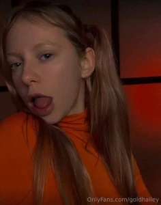 New girl here pretty_elli pretty_elli looking for someone to talk or part 5