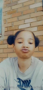 Blow me a kiss send me a tip if you want me to take off my clothes for