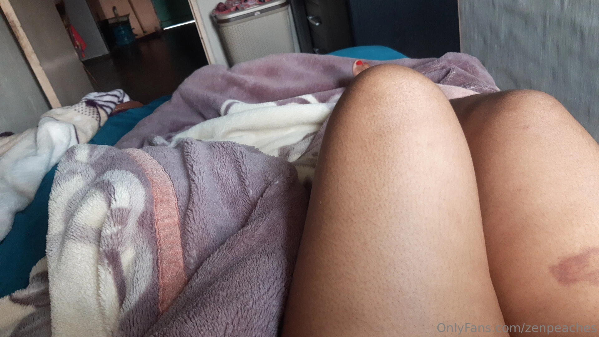 What your top 3 fetishes tip 10 and tell me your kink list il have the 