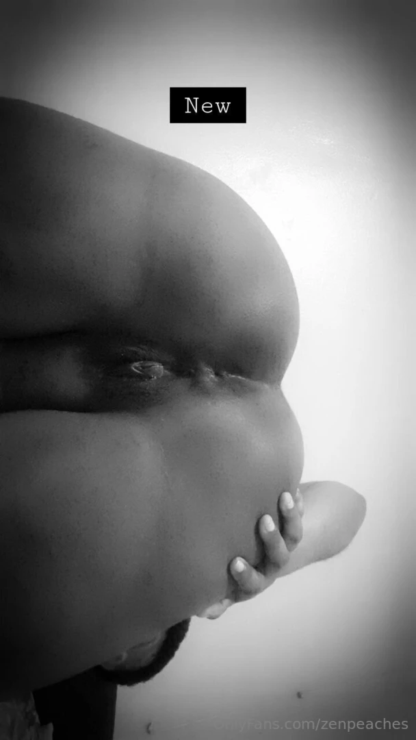 I ll spread my holes if you tip me 10 right now 