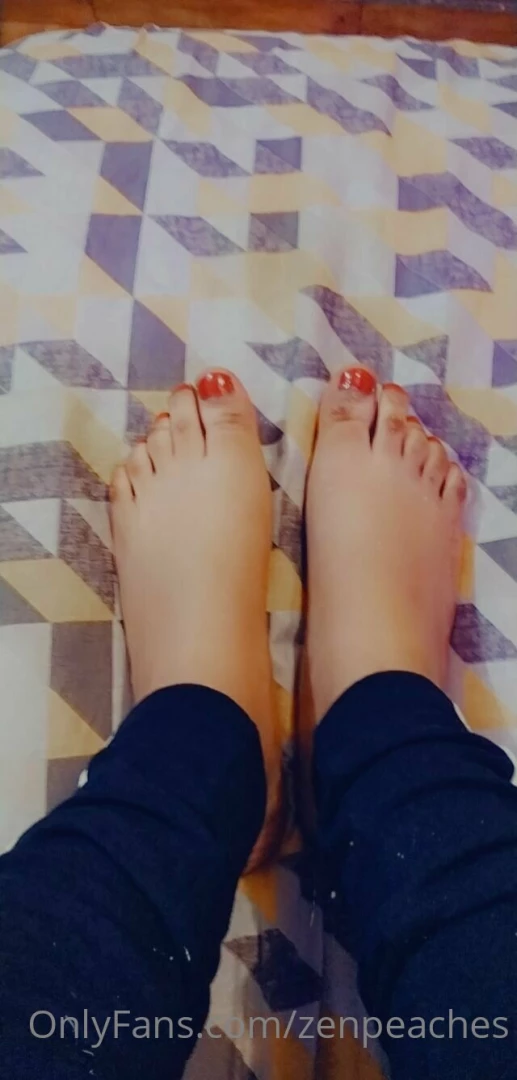 Any feet lovers part 4 