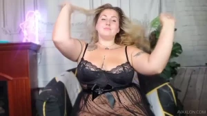 I love this new lingerie set and just want tou to sit back and enjoy