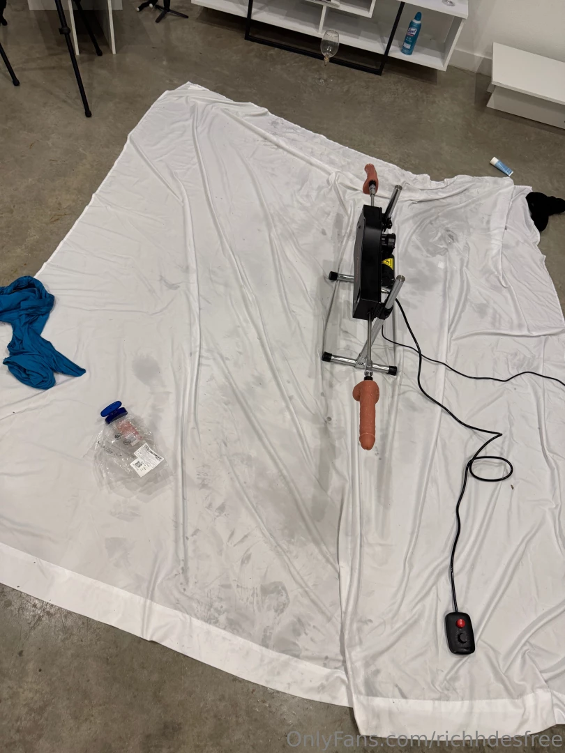 Visit my paid page to see what happens here richhdes 