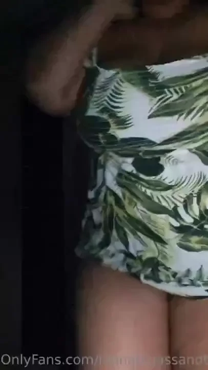 I love to dance for you wanna see the rest of this video 