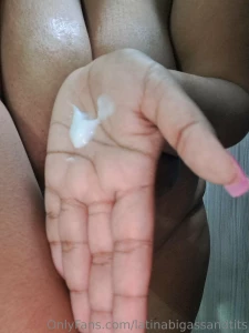The video of me putting some lotion will be on latinabigassandtits2