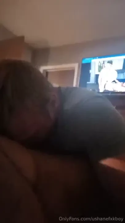 Blowjob before the real action 