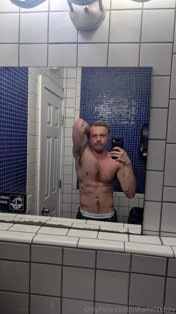 Bar bathroom might have had a little to much to drink last night part 1 