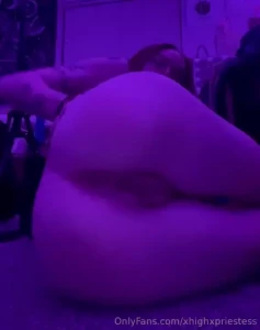 Which lips are you kissing first wrong answers only