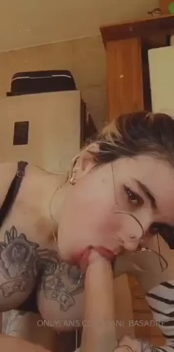 Androld is a dirty bitch 