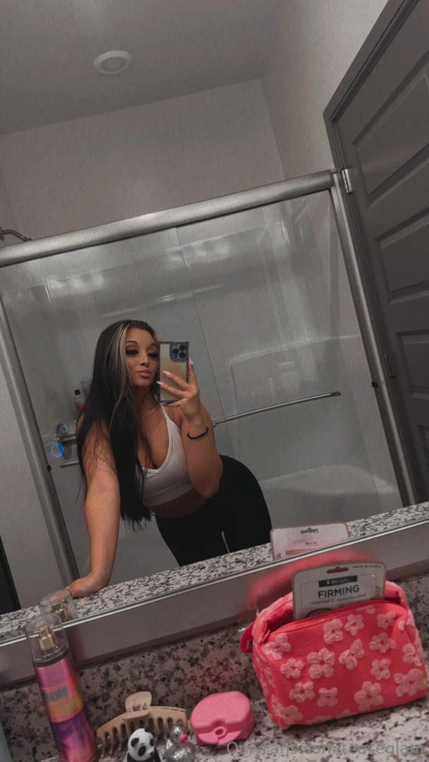 Give me a good reason to stay home tonight 