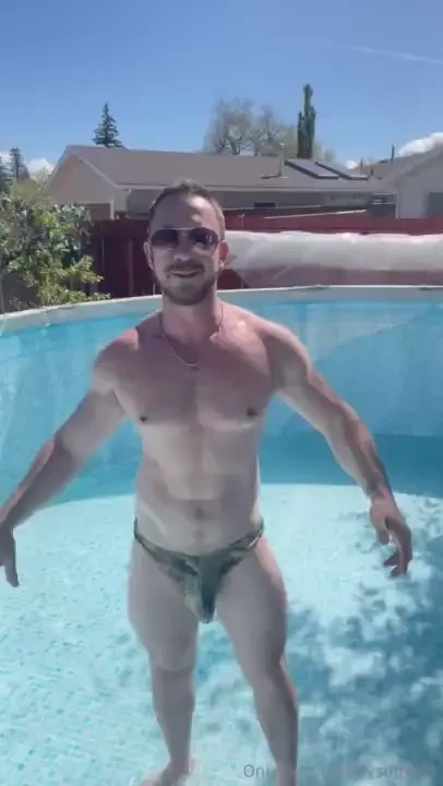 What a busy weekend i ve been working hard on setting up the pool and 