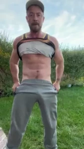 Fucken grey sweat pant season