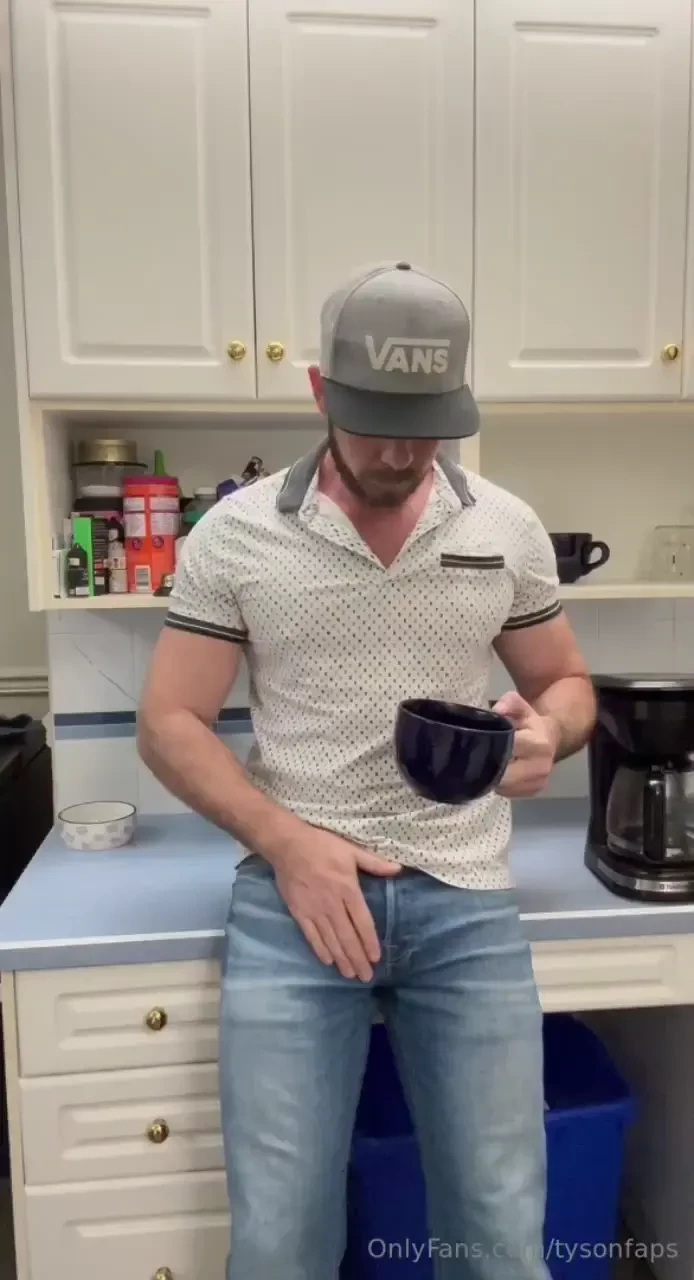 Creamer for your coffee this morning boys 