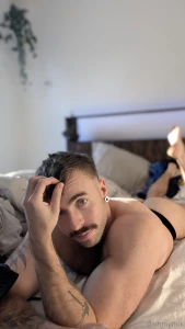 Message me what you d do if you were here with me part 1