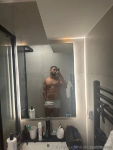 Sub to my guy nikosandreasss he talk with every fans do custom and part 2