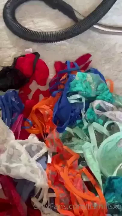 Do you like used panties stockings dm me 