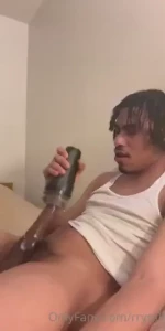Nine minute and thirty second edge sessions w the fleshlight doing an