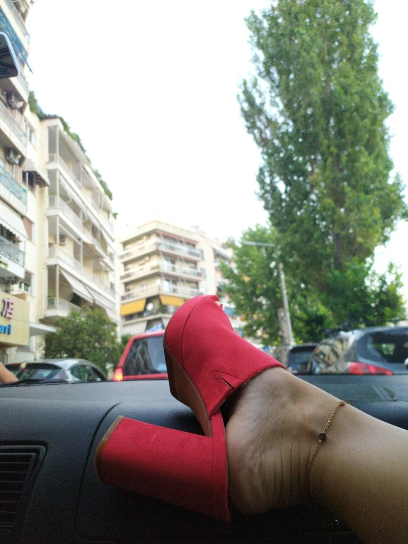 Cum on boys follow sun_shine_sunshine a greek next-door girl mistress part 1 