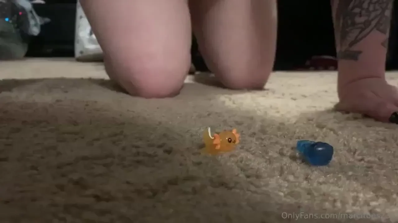 At first i was just playing with my tinies but i got a little carried part 1 